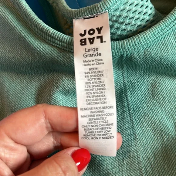NWT Joy Lab crop tank - Picture 4 of 4